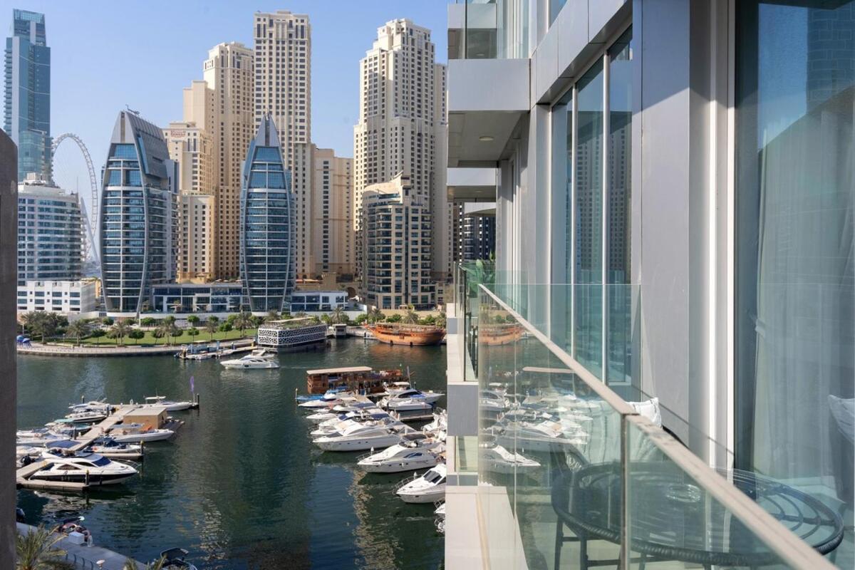 1 Bedroom Marina With Canal View *